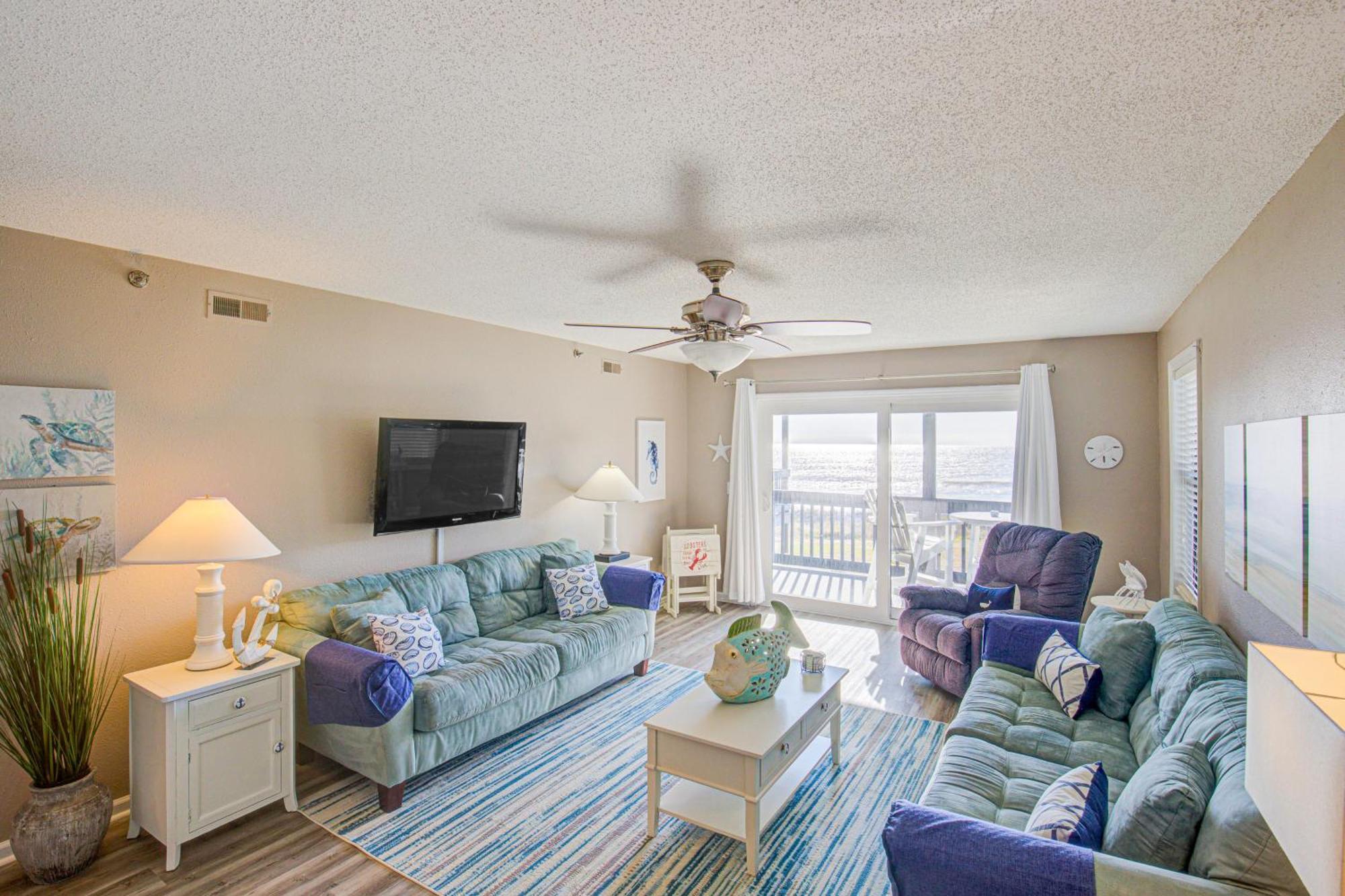 Shipwatch Villas North Topsail Beach Room photo